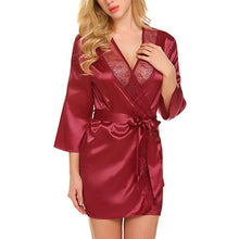 Charger l'image dans la galerie, Kimono Satin Court Sexy – Peignoir Femme Col V Élégant | Robe Nuit Été
