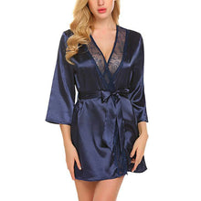 Charger l'image dans la galerie, Kimono Satin Court Sexy – Peignoir Femme Col V Élégant | Robe Nuit Été
