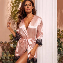 Charger l'image dans la galerie, Kimono Sexy Femme – Déshabillé Satin &amp; Dentelle | Robe de Nuit Lingerie
