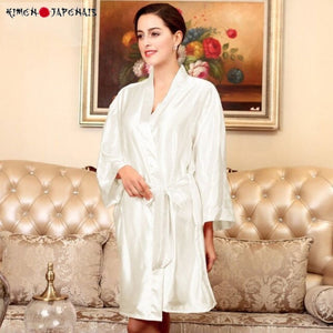 Kimono Femme Satin Blanc Classic line - Kimono Japonais