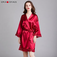 Charger l&#39;image dans la galerie, Kimono Femme Satin Rouge fatal - Kimono Japonais
