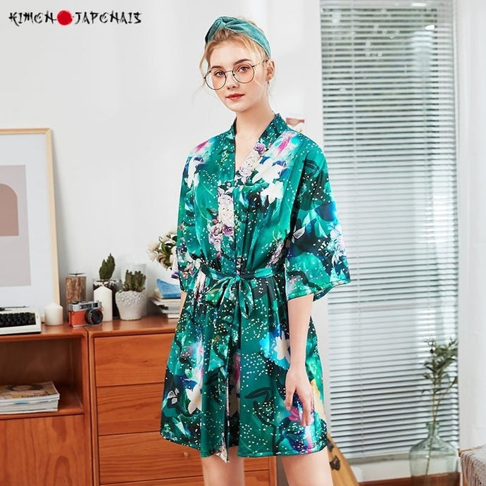 Kimono Femme Satin Vert Bouquet magique - Kimono Japonais