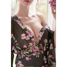 Charger l&#39;image dans la galerie, Kimono Femme Sexy ´&#39;Hanami´´ Kimono sexy Kimonojaponais 
