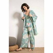 Charger l&#39;image dans la galerie, Kimono Pyjama Japonais Tropique - Kimono Japonais
