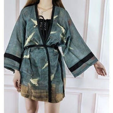 Charger l&#39;image dans la galerie, Veste Kimono Femme Kanji Kimono Cardigan Haori mixte Kimonojaponais 
