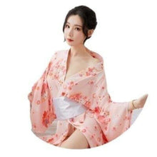 Charger l&#39;image dans la galerie, Yukata Fleur du Japon Kimono sexy Kimonojaponais 
